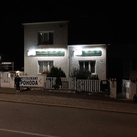 Penzion Pohoda Beroun Бероун Екстер'єр фото